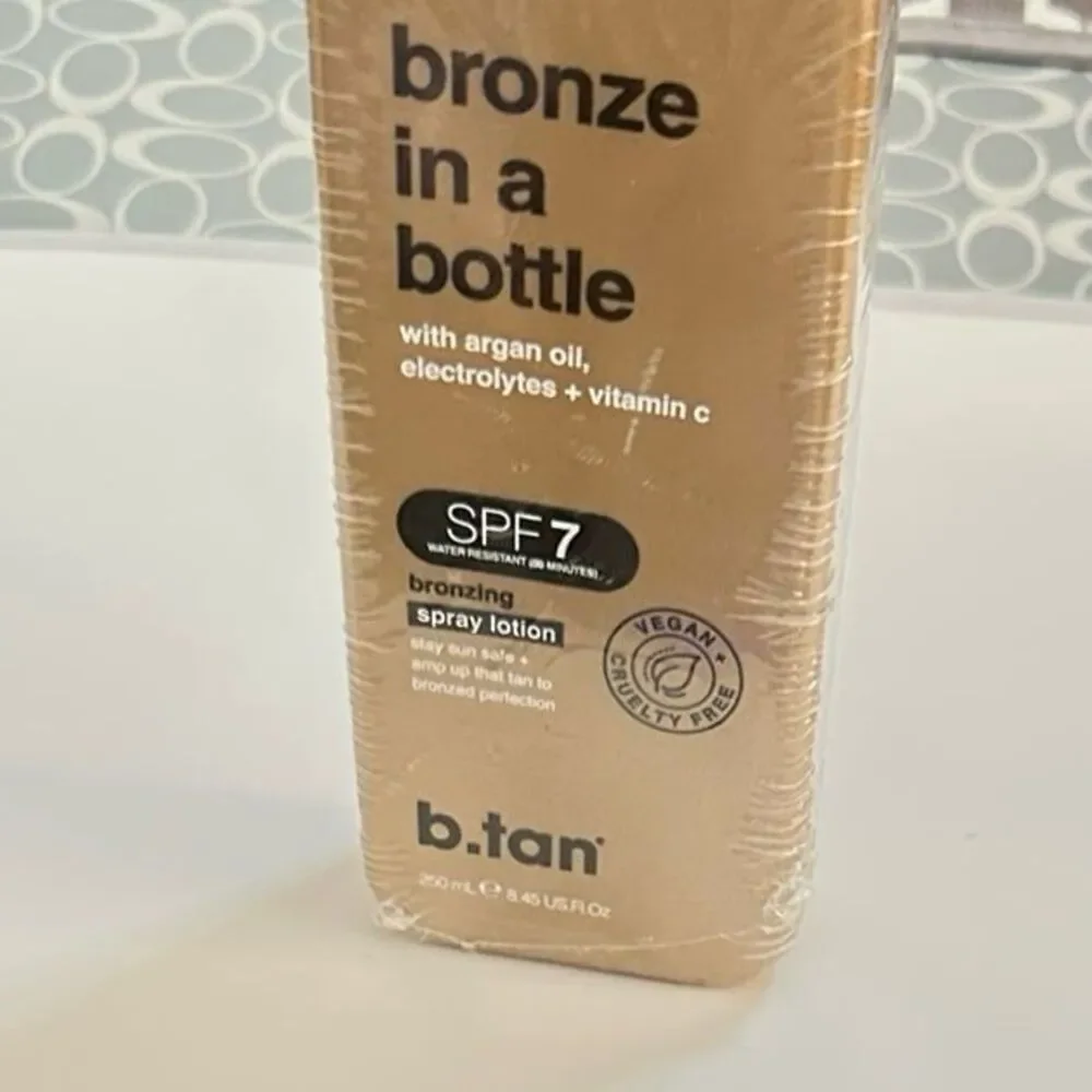 Bronze In A Bottle btan Spray Lotion Mew Unopened